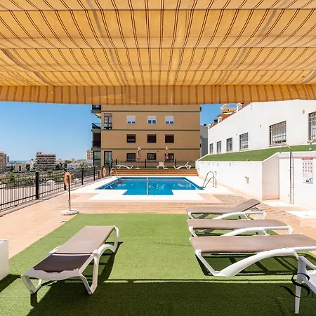 Cozy 2 Bedroom Duplex, Parking, Terrace, Office, Pool! *