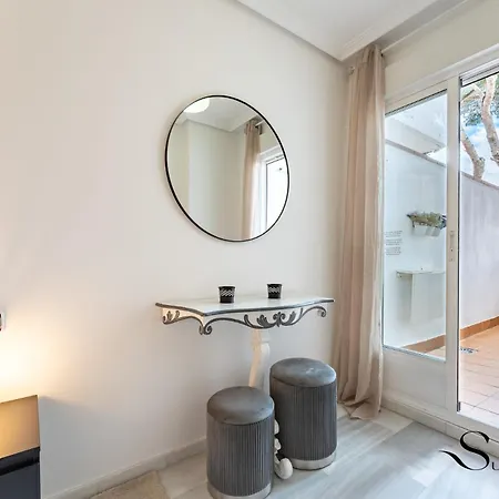 Appartement Cozy 2 Bedroom Duplex, Parking, Terrace, Office, Pool!