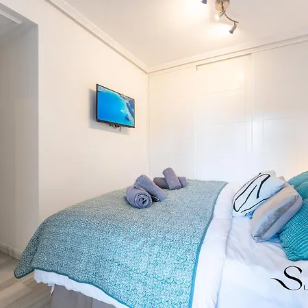 Appartement Cozy 2 Bedroom Duplex, Parking, Terrace, Office, Pool! Torremolinos