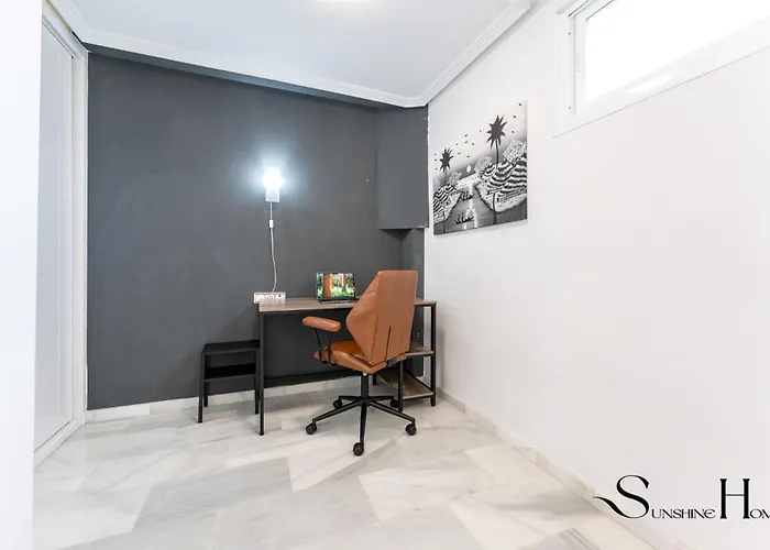 Cozy 2 Bedroom Duplex, Parking, Terrace, Office, Pool! Apartment Torremolinos