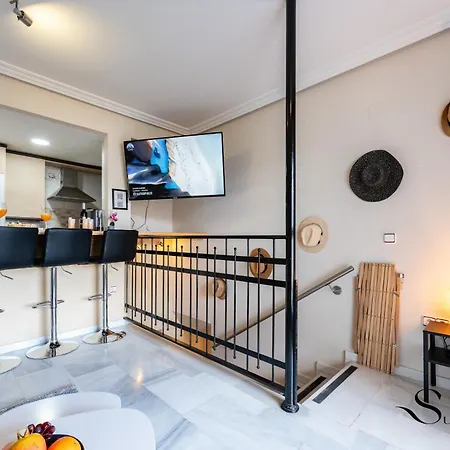 Cozy 2 Bedroom Duplex, Parking, Terrace, Office, Pool! * Torremolinos