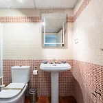 아파트 Cozy 2 Bedroom Duplex, Parking, Terrace, Office, Pool!