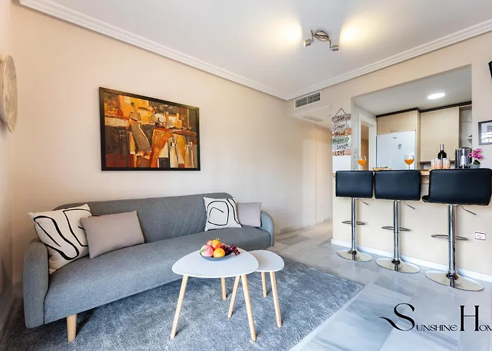 Cozy 2 Bedroom Duplex, Parking, Terrace, Office, Pool! Apartamento