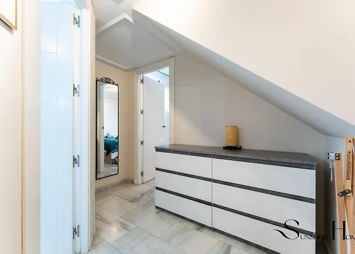 Apartamento Cozy 2 Bedroom Duplex, Parking, Terrace, Office, Pool!